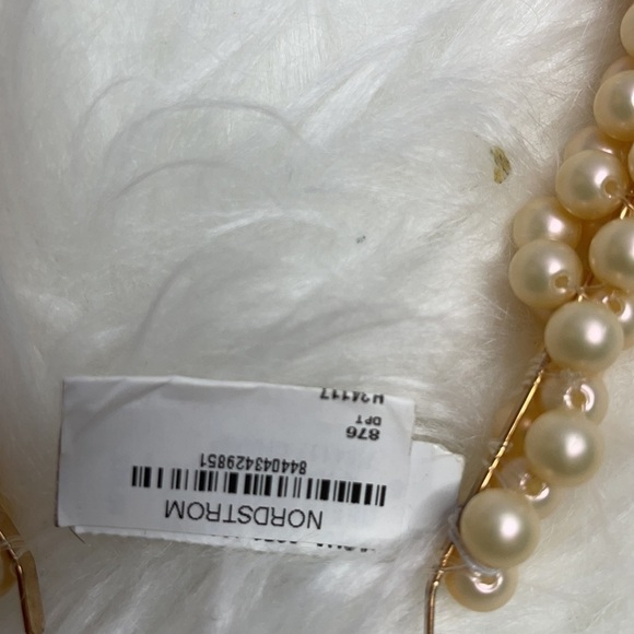 NEW Nordstrom Pearl Headband - Clustered 𝅺 - Picture 3 of 3
